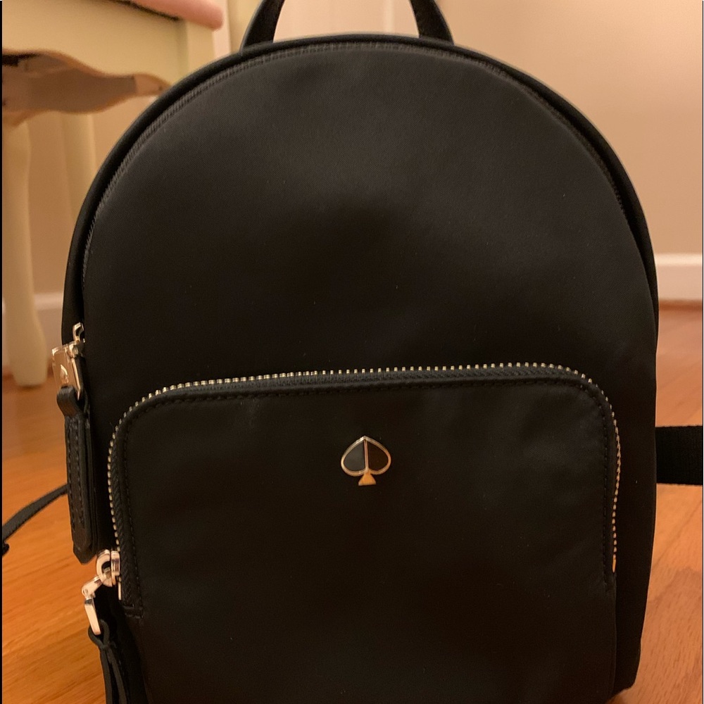 Small Kate Spade backpack ♠️